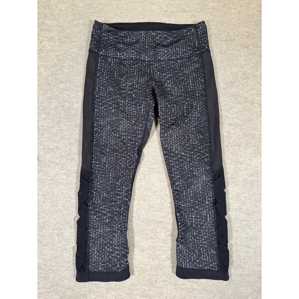 Lululemon Leggings‎ Womens 8 Black Capri Geometric Mesh Panels Running Yoga Gym